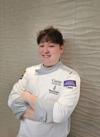 Jiwoong Shin