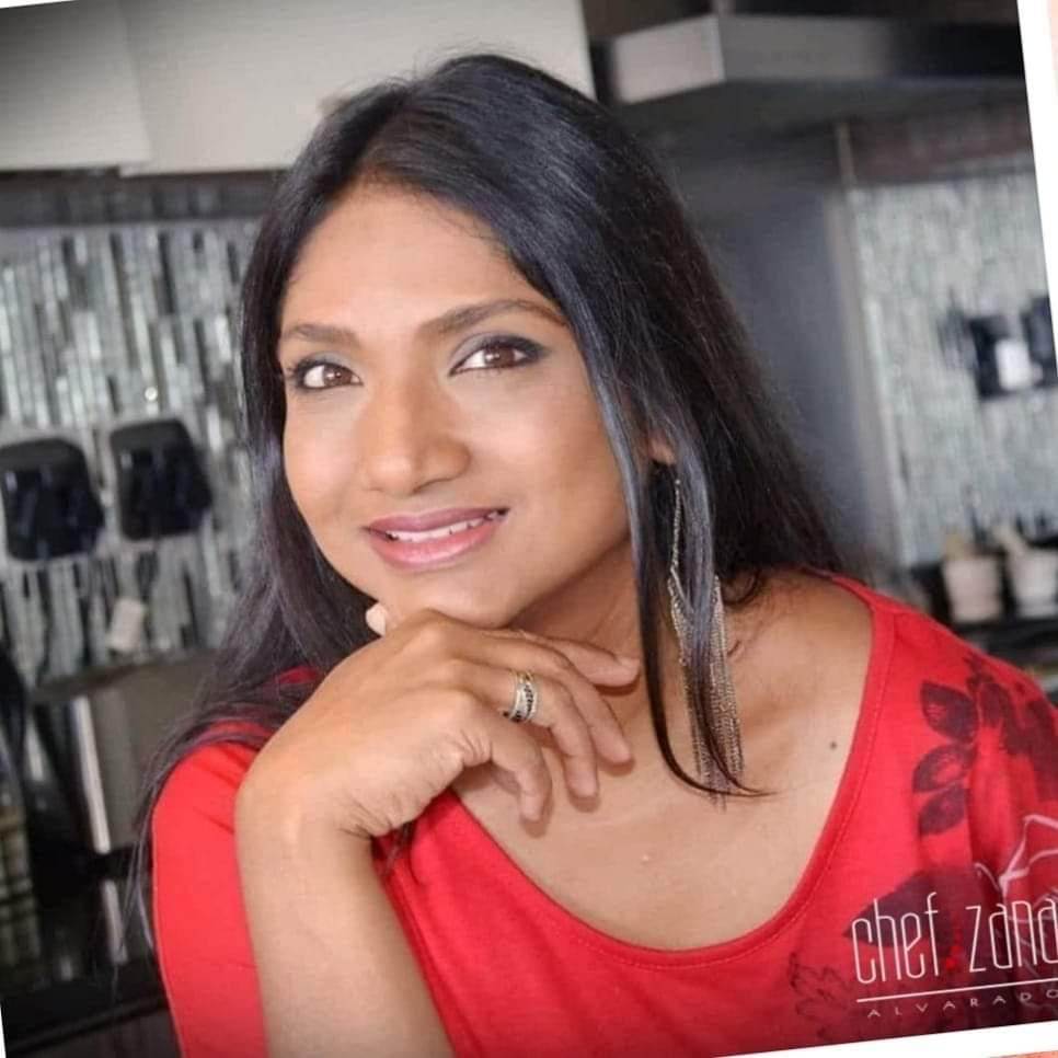 Chef Zana Alvarado is the National Chairperson for the South African Chefs Association's (SA Chefs) Women in Culinary Committee, Vice Chairperson for SA Chefs Gauteng Regional Committee, Chef Brand Ambassador for the World Wildlife Fund for Nature Southern African Sustainable Seafood Initiative (WWF SASSI).