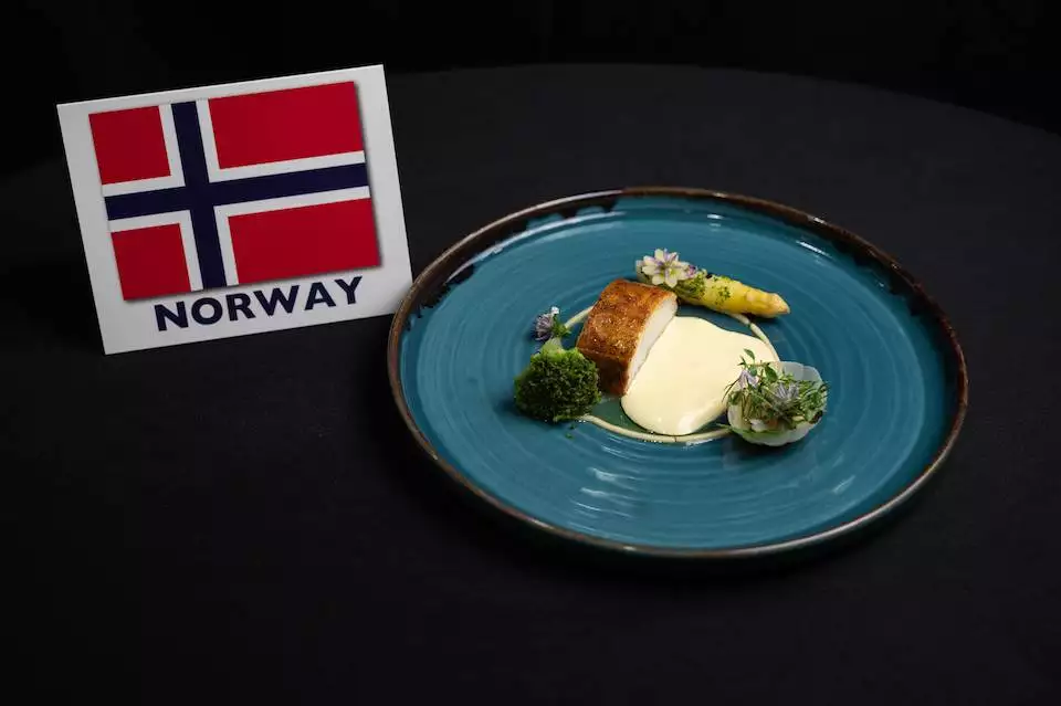 Aron Espeland
culinary competition
Sterling halibut